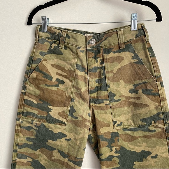 SOLD!!!!!Free People Remy Camo Cropped Pants Denim Green 27 - Picture 7 of 7